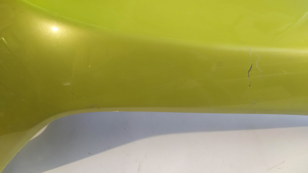 spoiler inferiore giallo aprilia amico gl-gle ´93 - ´95 - leggeri graffi da stoccaggio -