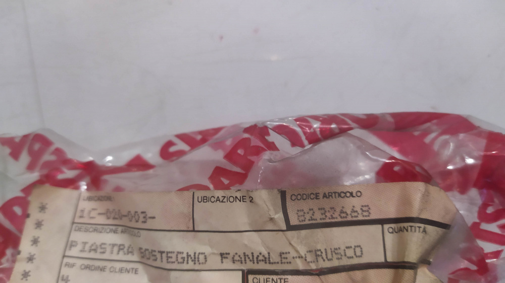 piastra supporto fanale