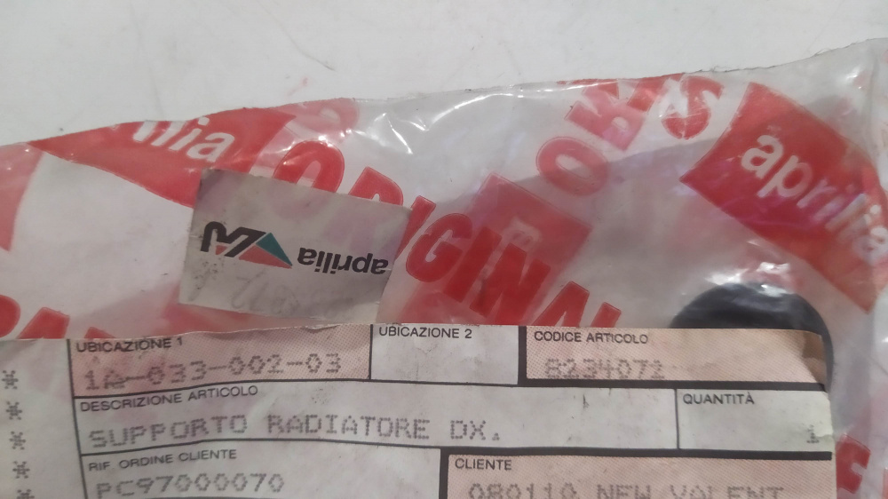 supporto radiatore dx