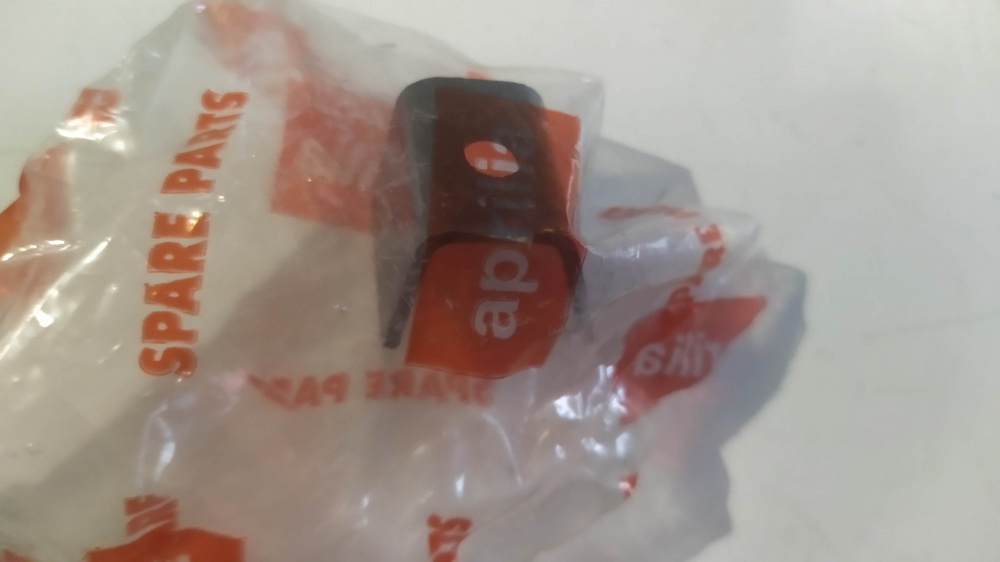 supporto griglia radiatore