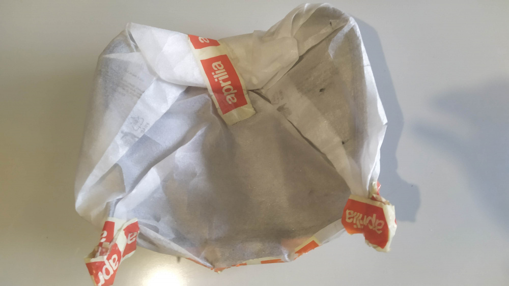 sportello grigio titanic aprilia scarabeo 50 2t ´00