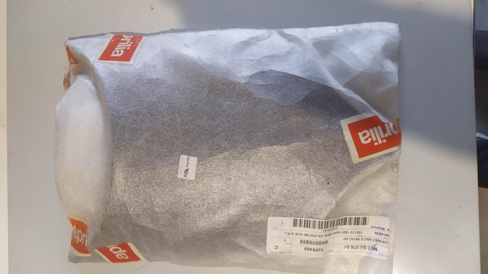 carena anteriore nera aprilia sr 125 ´02