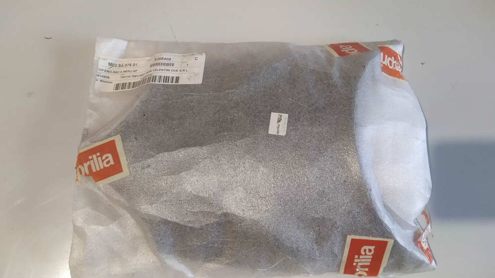 carena anteriore nera aprilia sr 125 ´02