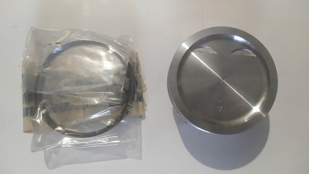 pistone cpl.cat2 vedi 8432900002
