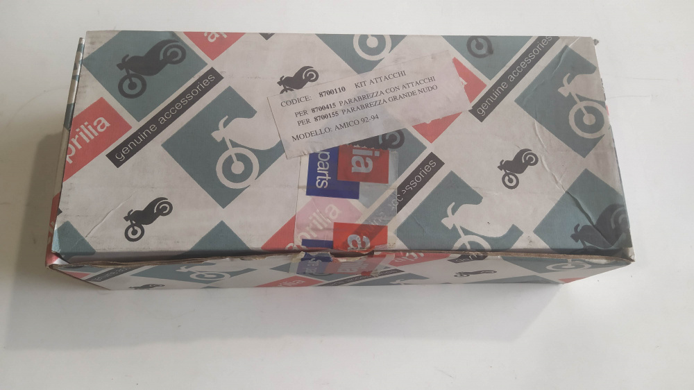 kit attacchi originale parabrezza aprilia amico ´92 - ´94