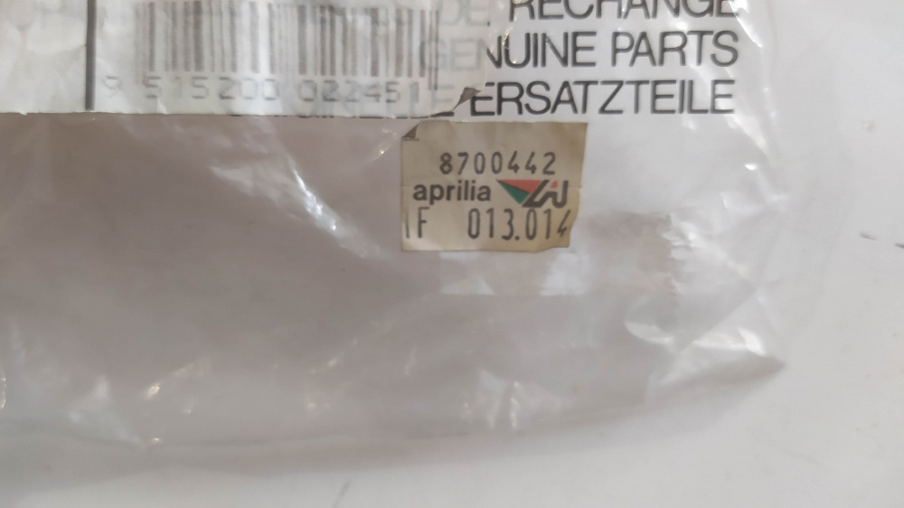 serratura con chiave per baule