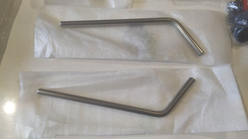 attacchi per parabrezza ap8791069 originali aprilia leonardo 250 ´99 - ´01
