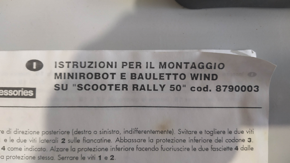 minirobot portapacchi per aprilia scooter rally