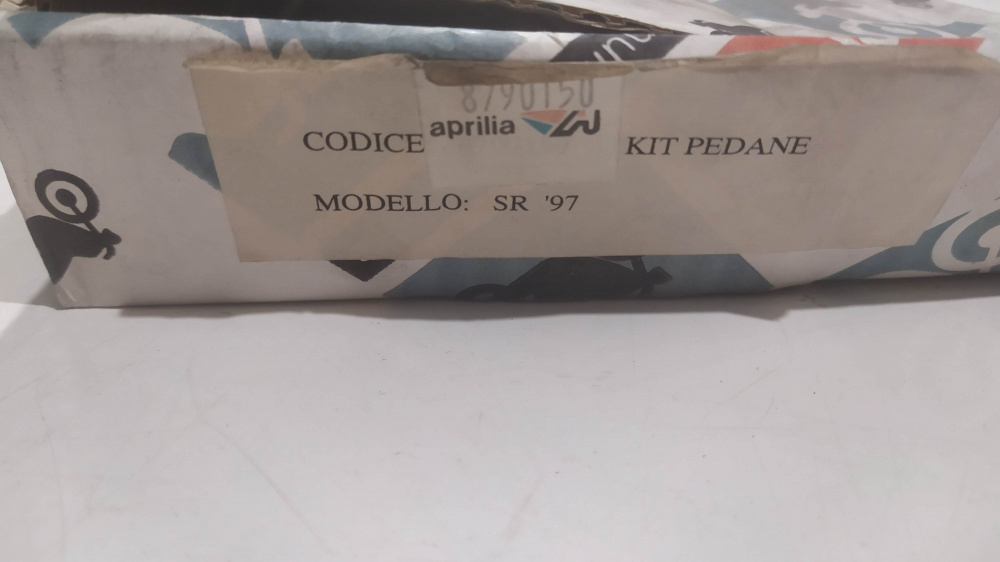 kit pedane passegero originali aprilia rx sr 50 ´97