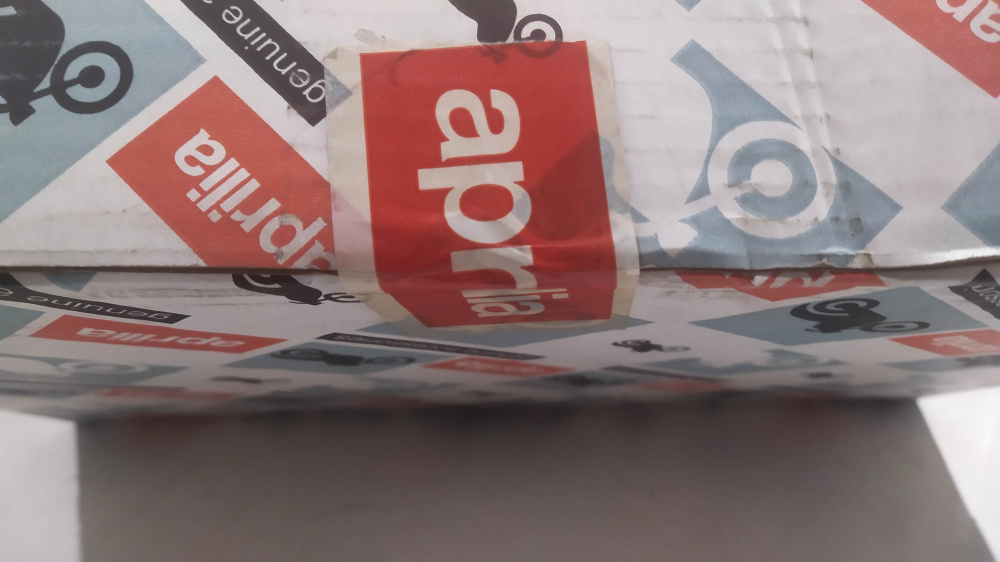 kit supporto - portapacchi bauletto xbox aprilia pegaso ´97