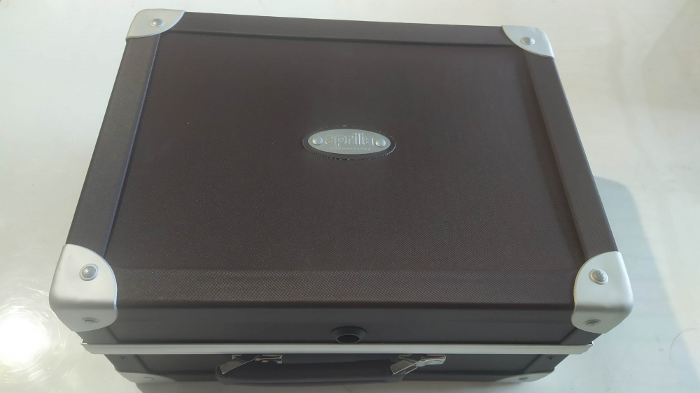 bauletto aprilia easy size marrone senza chiave e cilindretto
