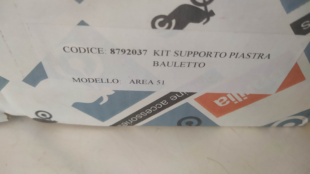 portapacchi posteriore originale aprilia area 51