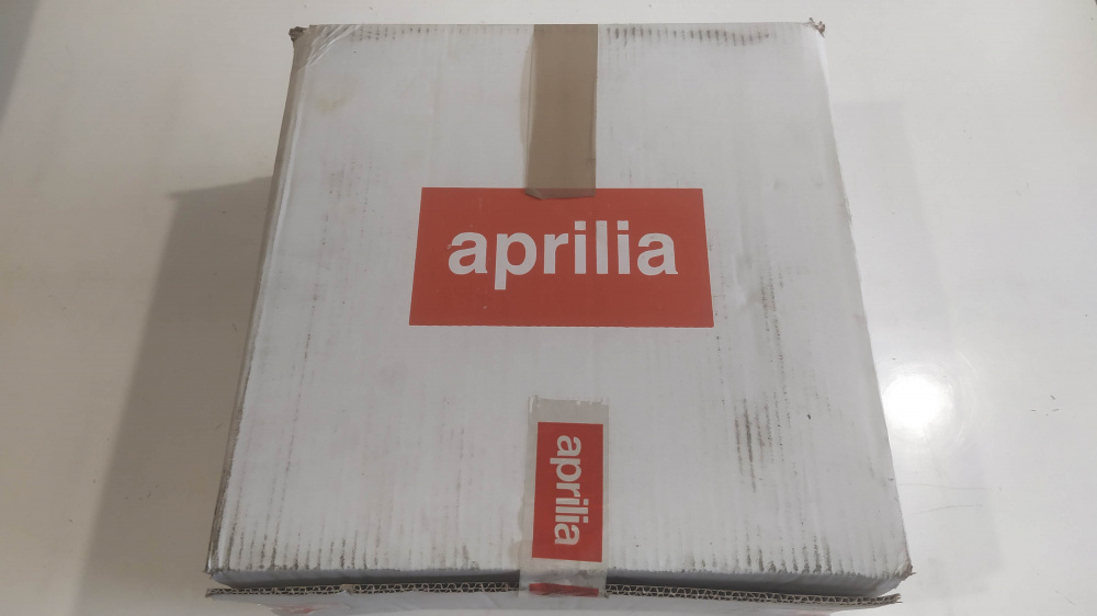 kit portapacchi cromato originale aprilia atlantic 500