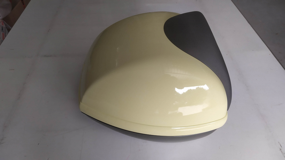 bauletto ovetto giallo sixties aprilia scarabeo 50
