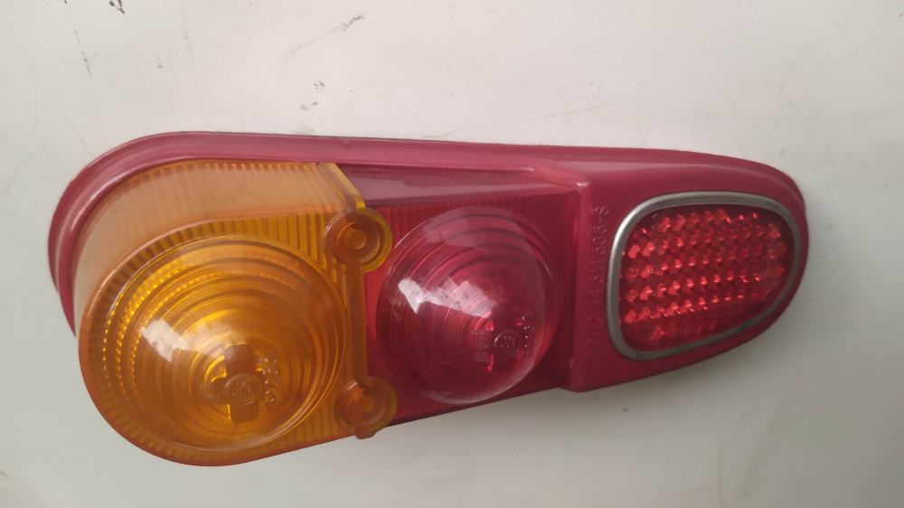 lente fanale posteriore renault 4 con catadriotto aric 44511535-s