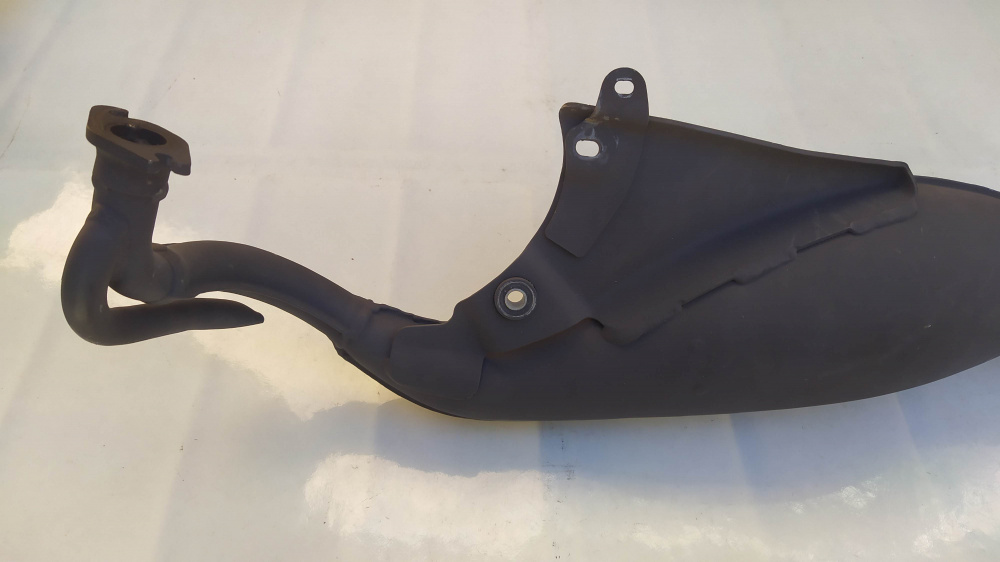 marmitta originale aprilia area 51 con rulli e parafango originale