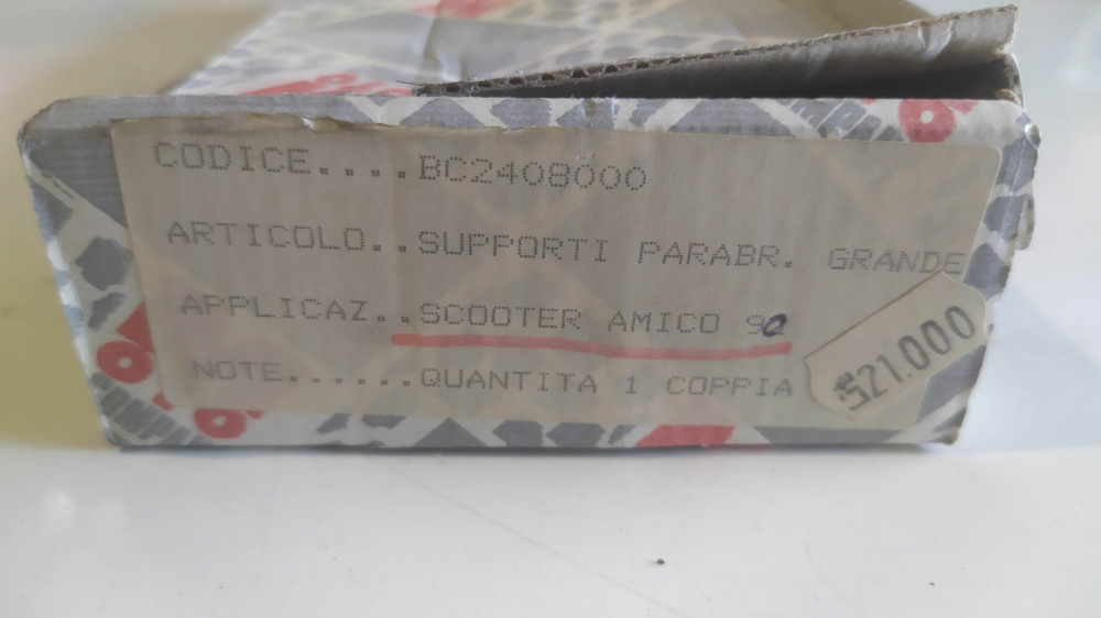 attacchi per parabrezza grande amico ´92 bc2404000