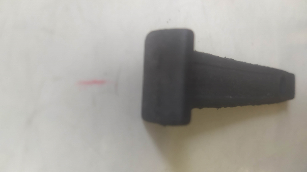 gomma fissaggio serbatoio marca ariete beta tr 33