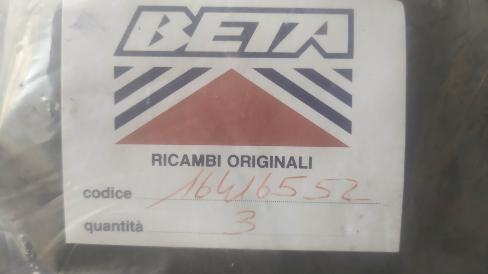 paraschizzi posteriore beta scooter