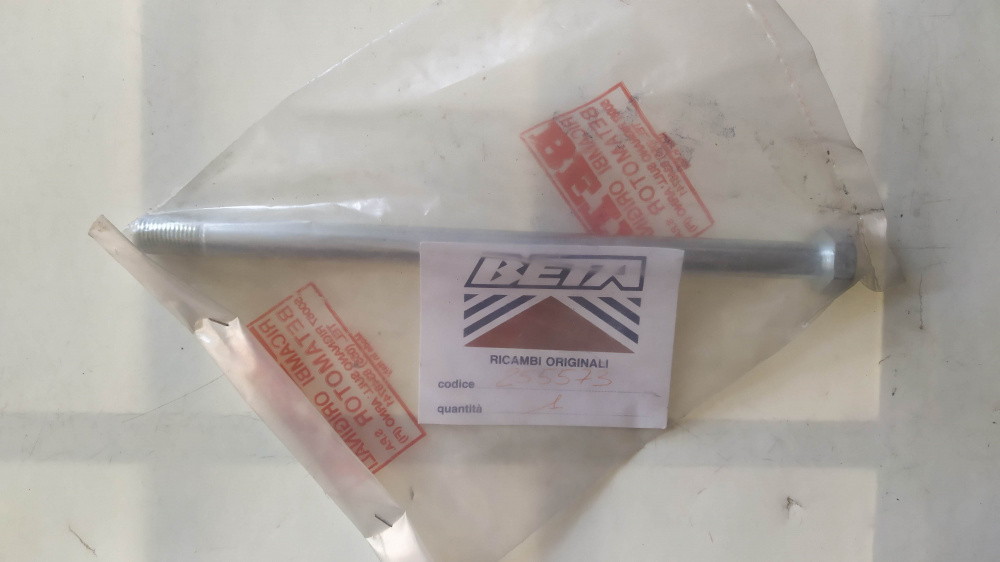 perno forcellone beta zero 50