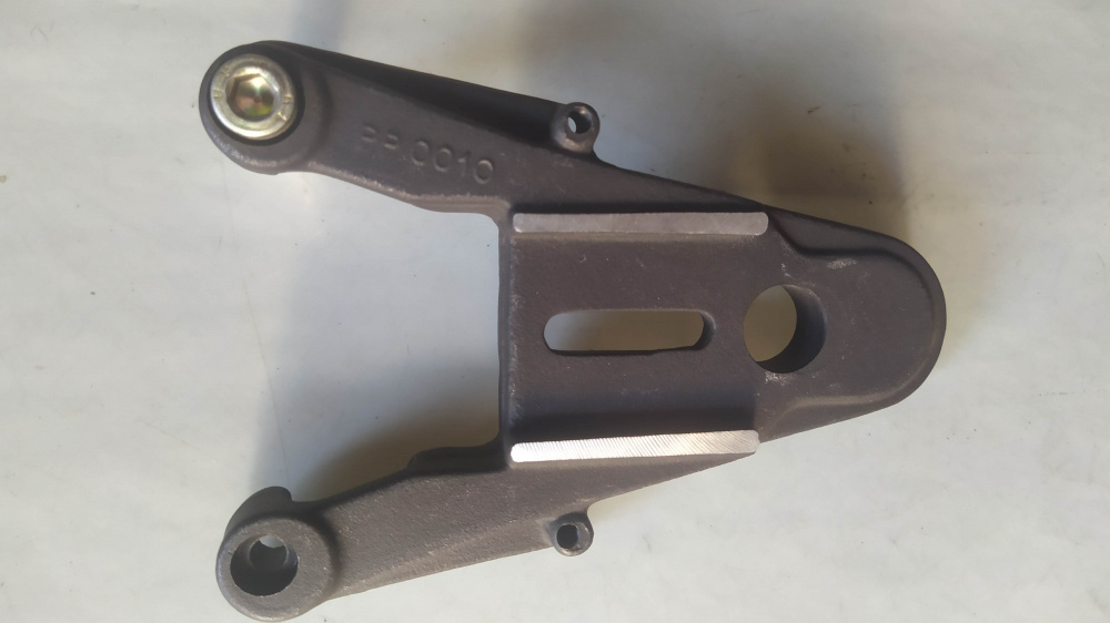 piastra ancoraggio pinza freno posteriore beta