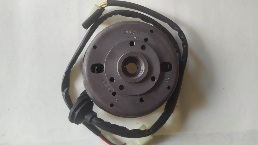 statore completo di volano ducati 31.10.622 per motori minarelli