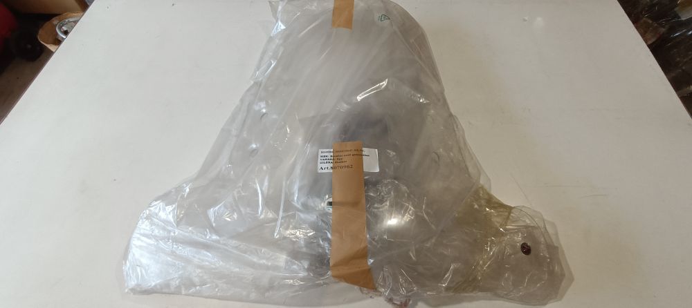 parabrezza nuovo completo di attacchi mbk booster ng – yamaha spy – gilera stalker