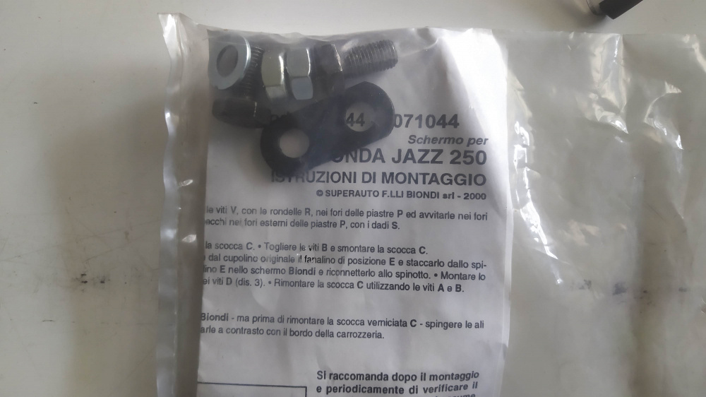 parabrezza maxi honda jazz 250