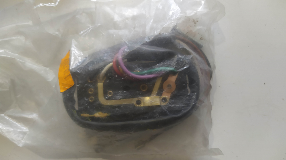 commutatore luci bosatta t-226 per vespa 50 special - 50 r - v5a 1/2 t - v5b 1/3 t