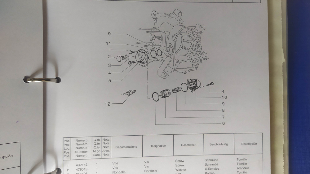 catalogo ricambi originale 579067 come nuovo piaggio vespa et4 125 ´99