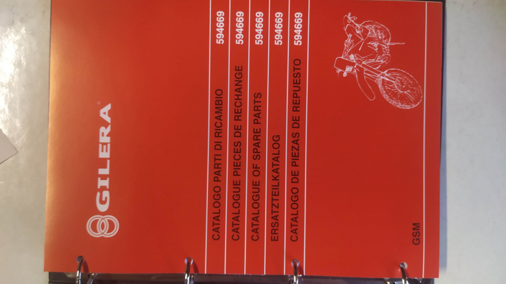 catalogo ricambi originale gilera gsm ´01