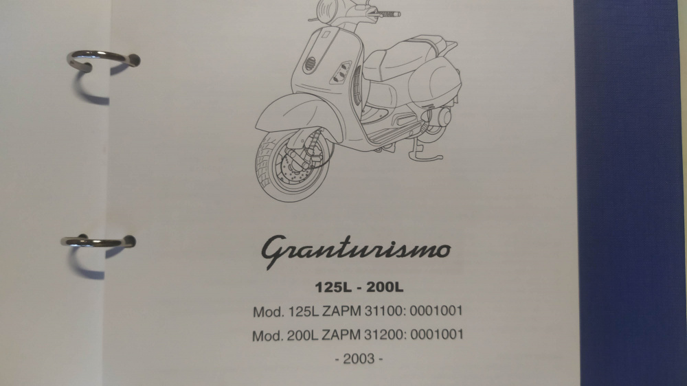 catalogo ricambi originale 617895 piaggio vespa granturismo 125l - 200l ´03