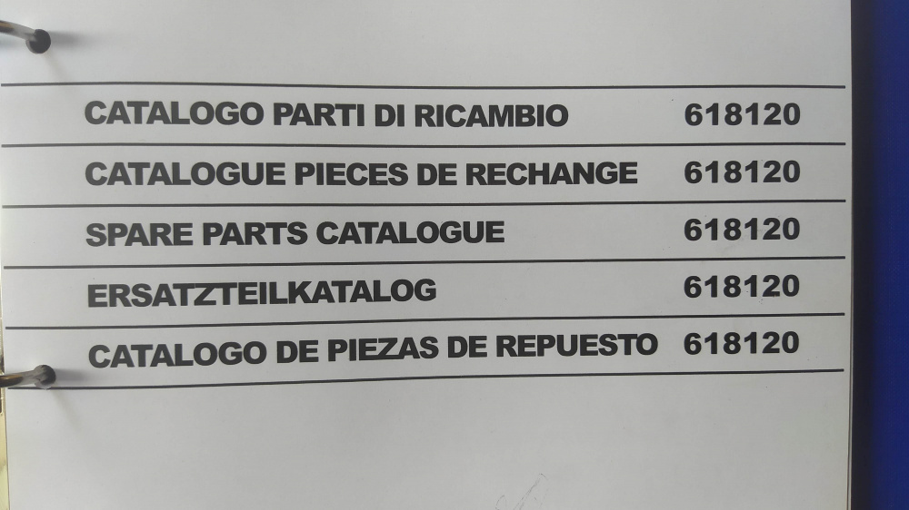 catalogo ricambi originale piaggio x8 125 / 200 mod zapm362 - zapm363