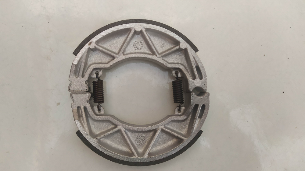 coppia ganasce posteriori originali piaggio liberty 125 4t - hexagon 125 4t
