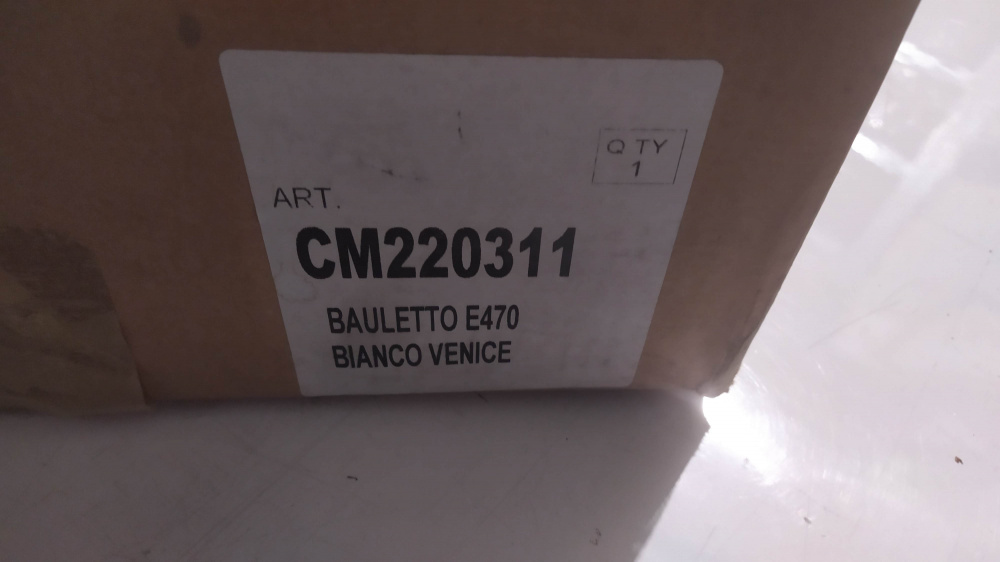 baule street case ii bianco venice