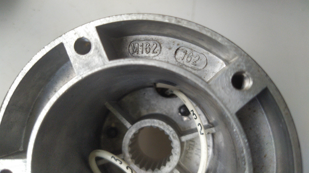 mozzo volante hub 162 m 162 lada niva con clacson logo lada