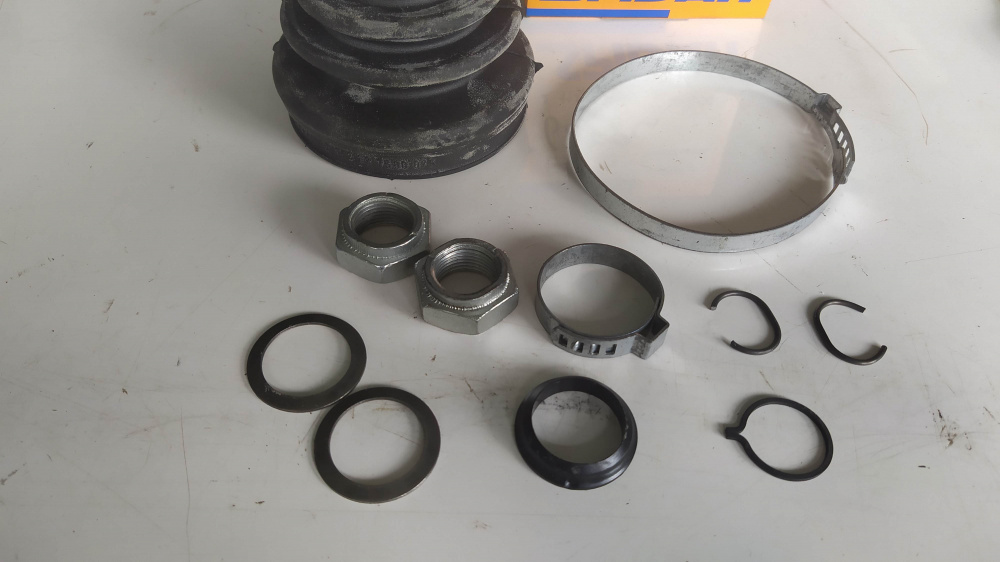 soffietto giunto omocinetico con fascette lobro o2152127500025 - spidan 26037 volkswagen golf ´84 - potrebbe non essere completo -