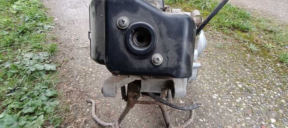 blocco motore completo usato con cerchio e ruota bloccato piaggio sfera 50 ´91 – ´94