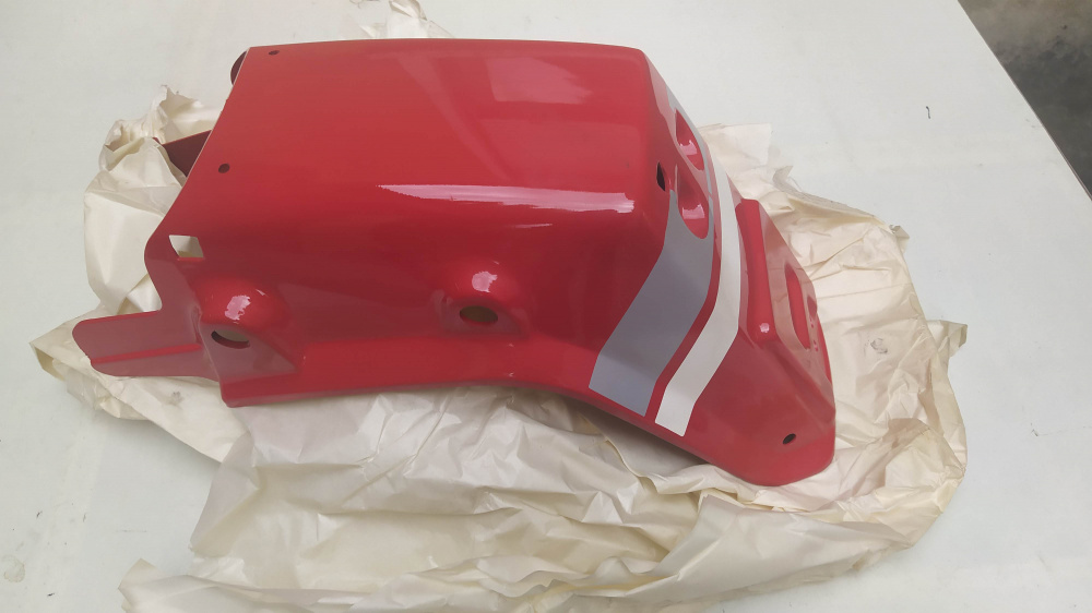 parafango posteriore rosso xl 500 r ´82