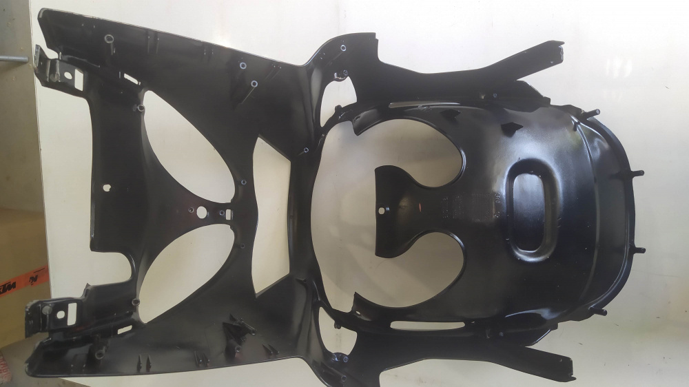 kit 8 carene nere aprilia sr 50 stealth ed altri modelli