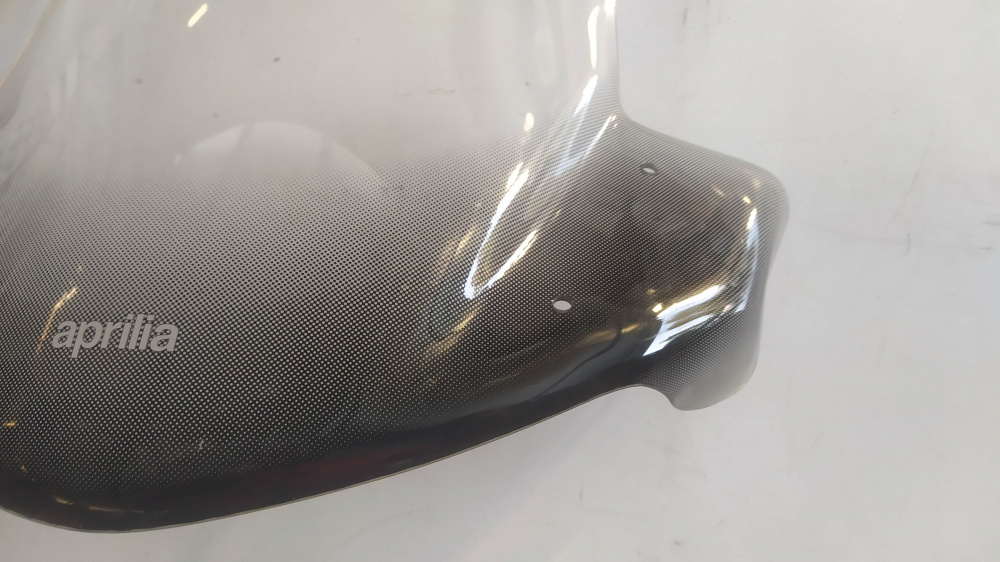 parabrezza basso aprilia scooter - disconosco il modello - vedere misure -