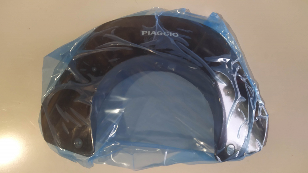 cupolino basso fume originale piaggio beverly 400 tourer ´08 - ´10 - beverly 500 ´02 - ´08