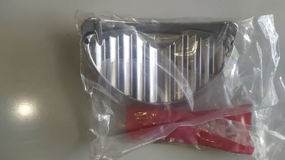 griglia scudo anteriore aprilia scarabeo 50
