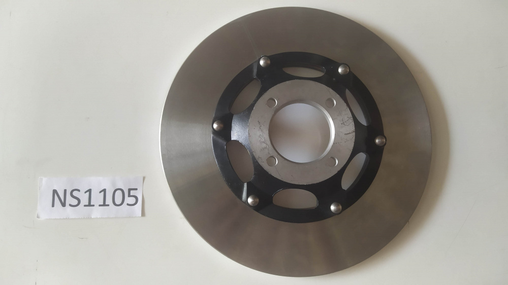 disco freno nuovo honda cb 400 four - diametro esterno 26 - spessore 7 - distanza fori 84 orizzontale e 62 verticale