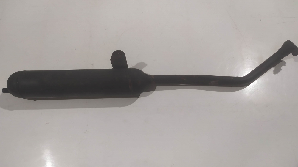 marmitta sito schiacciata dgm 39330s tpsi 1358 con punti di ruggine piaggio ciao