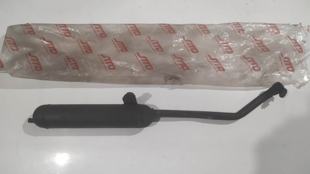 marmitta sito schiacciata dgm 39330s tpsi 1358 con punti di ruggine piaggio ciao