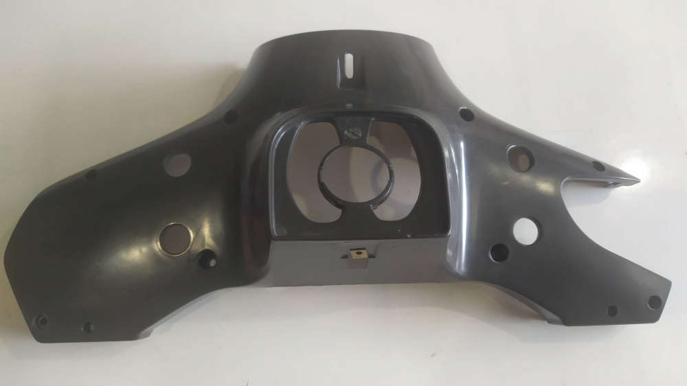 coperchio inferiore manubrio nuovo vespa pk hp con segni di stoccaggio - ha una linguetta rovinata -
