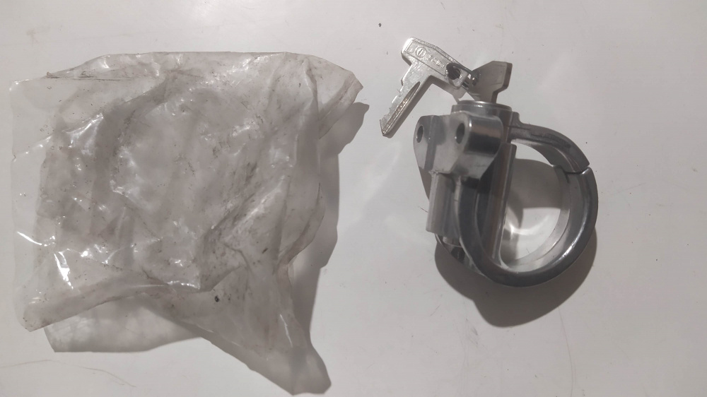 gancio portaoggetti con chiave zadi chiave piaggio vespa