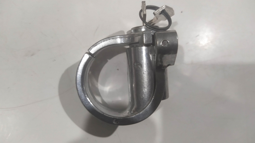 gancio portaoggetti con chiave zadi chiave piaggio vespa