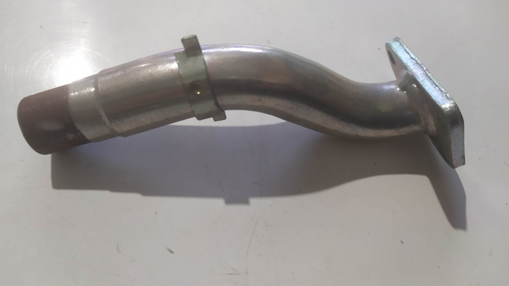 collettore aspirazione 3 fori vespa diametro int. 20 est. 23